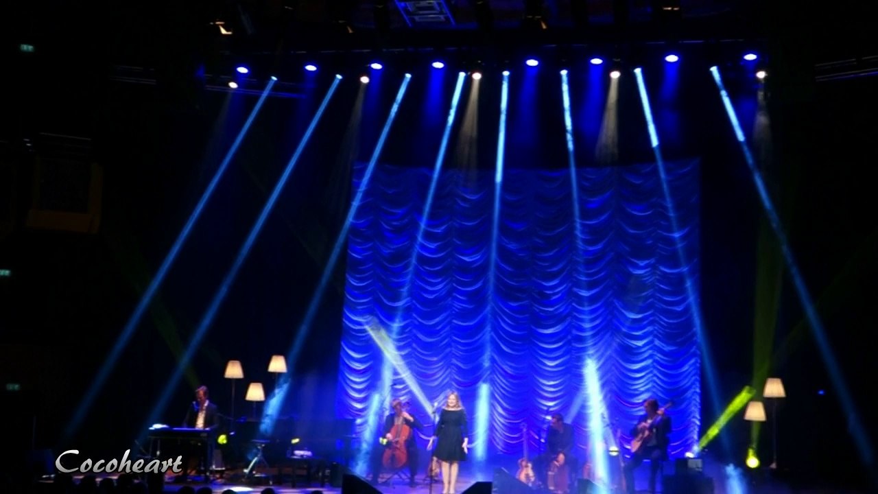 04 Annett Louisan - Fettnäpfchenwetthüpfen @ Zu viel Information Tour 2014 - Düsseldorf, Tonhalle 05.05.2014