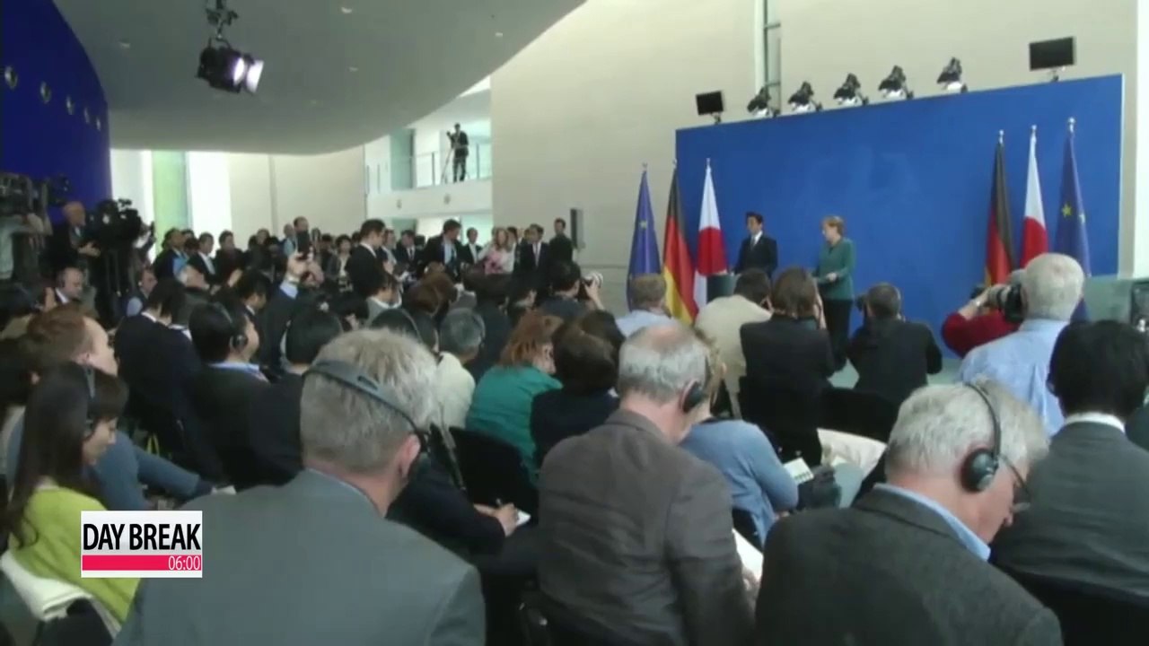 Japan's Abe pushes for greater freedom in collective self-defense