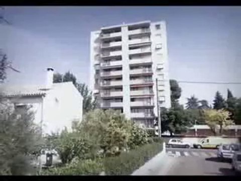 Nîmes (30) : visite de la cité Le Clos d'Orville