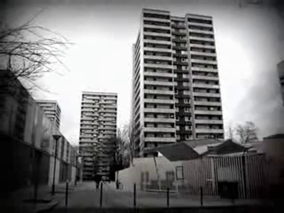 Paris (75) : visite de la cité "Curial"