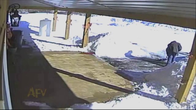 Hilarious Snow Shoveling Fail