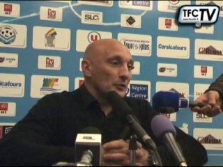 Tours FC - Arles-Avignon "L'équipe n'a jamais renoncé" (O. Pantaloni)