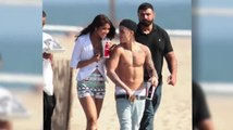 Justin Bieber, sans t-shirt, se rapproche du mannequin Yovanna Ventura