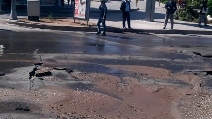 Aksaray Lisesi Önü Su Baskını