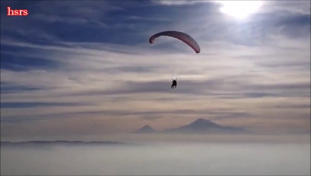 İki Ağrı dağı ve Yamaç paraşütü :)