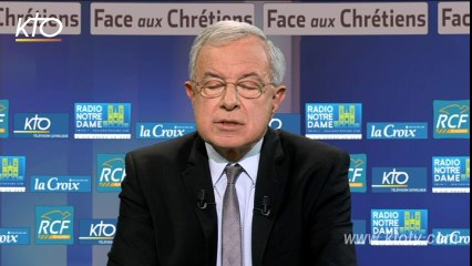 Lamassoure reconnaissant au pape François pour ses appels à la solidarité avec les migrants.