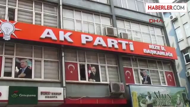AK Parti Rize İl Binasına Taşlı Saldırı