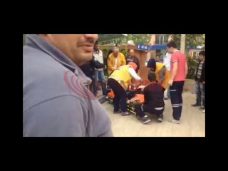 Cami Avlusunda Komaya Giren Adamı 112 Ekipleri Bile Ayıltamadı