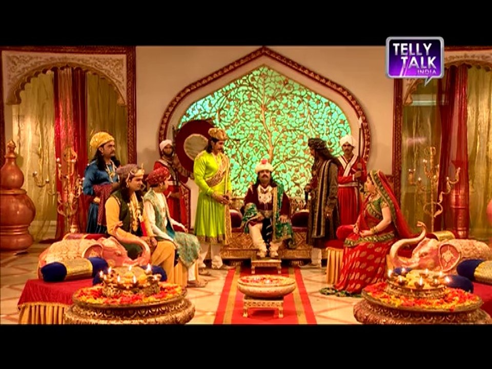 Akbar Birbal  Funny Behind The Scenes of Akbar AKA Palak ( of Comedy Nights With Kapil)