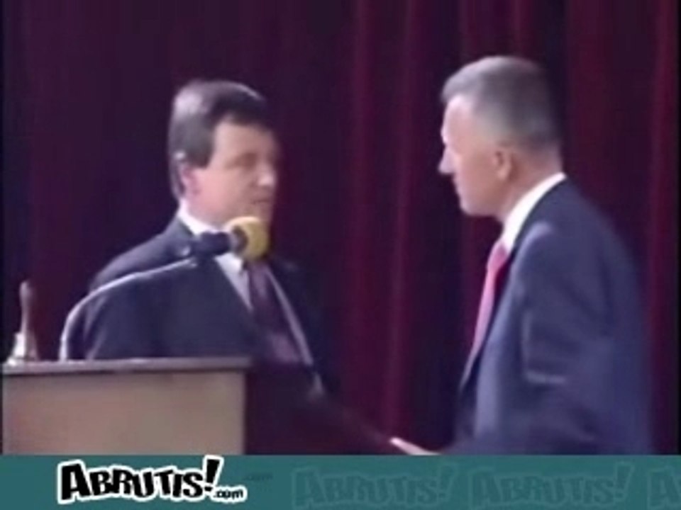 Petite claque qui finit mal