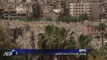 بدء خروج مقاتلي المعارضة من الاحياء المحاصرة في مدينة حمص