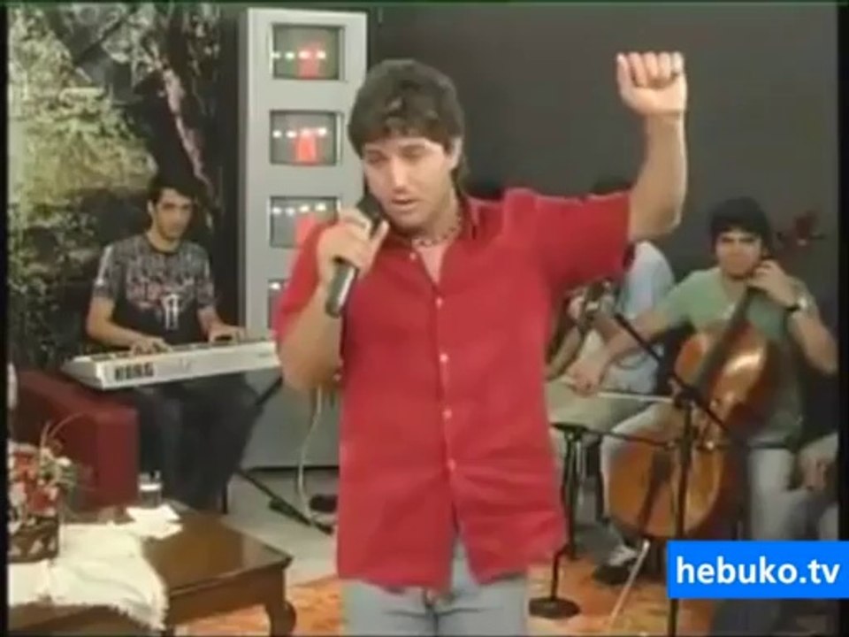 Detone arkadaştan mutlu ol yeter