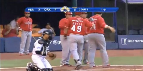 Home Run de Eliezer Ortiz de Rojos del Aguila de Veracruz (05-04-2014)