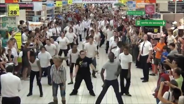 THE TIME-black eyed peas (flash mob).