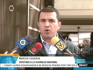 Figueroa pide investigar compra de bombillos "altamente contaminantes"