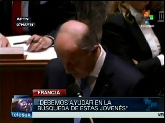 Francia ayudará a Nigeria en búsqueda de niñas secuestradas