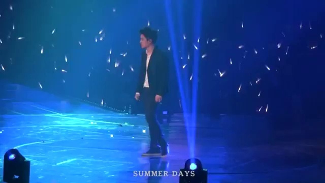 [Fancam] 140523 EXO - Tell me what is love FULL (D.O. solo) @The Lost Planet concert