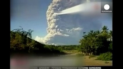 Indonesia volcano erupts, spewing ash cloud