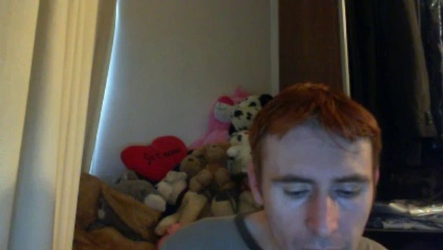 Wiwi égratigne feel my love d'Indra & David Stéphan