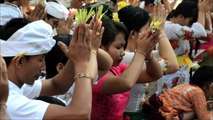 Balinese Hindus celebrate Kuningan festival