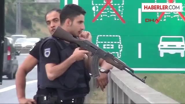 Gazi Mahallesi'nde Polis Müdahalesi