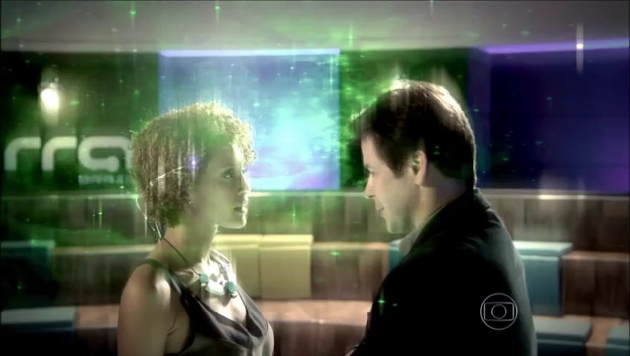 Veronica pensa em Jonas Marra