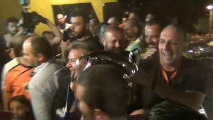 MAΡΙΟΣ ΗΛΙΑ ΣΤΟΝ ΕΞΩΣΤΗ