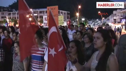 Video herunterladen: Marmaris'te Gezi Parkı Anmasında Başbakan Protesto Edildi