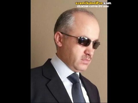 R.T. Erdoğan'a Benzeyen Adamın Davos Canlandırması