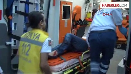 Anneleri Kazada Yaralan Çocuklar Babalarının Kucağından Bir An Olsun İnmedi