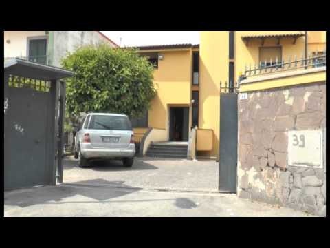 Torre Annunziata (NA) - Due fratelli uccisi in un agguato -2- (31.05.14)