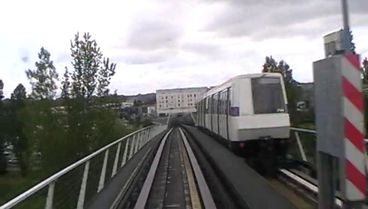 VAL206 : Voyage entre les stations Balma Gramont et Argoulets sur la ligne A du métro de Toulouse