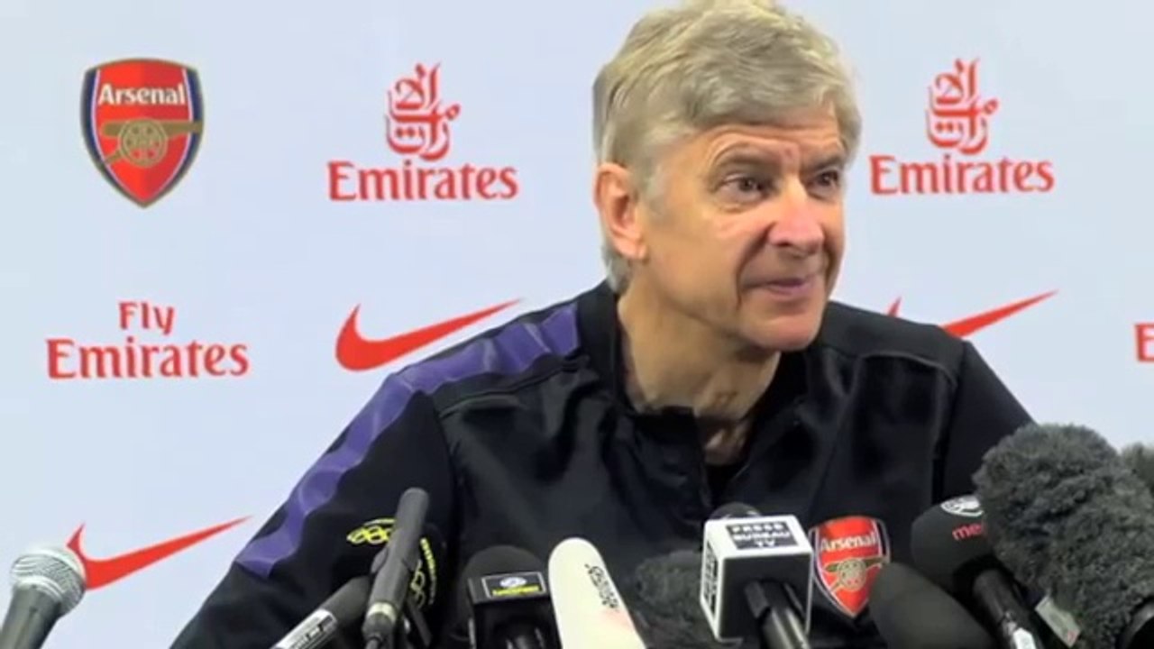 Man Utd v Arsenal - Arsene Wenger on Utd and RVP