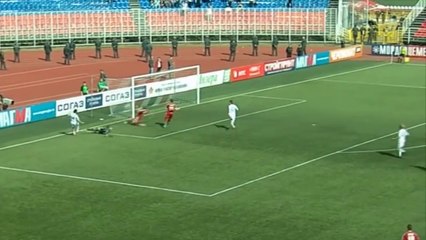 Hilarious back pass leads to goal | Russian Premier League Goals & Highlights