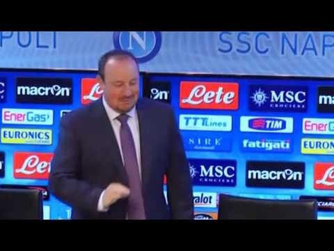 Napoli: Benitez regala mimose in conferenza stampa