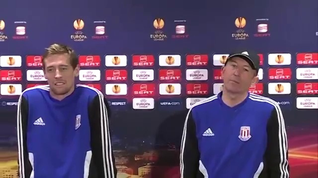 Peter Crouch Feels Confident for Win at Valencia
