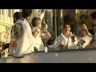 VIDEO Futuro incerto per Kakà ma lui pensa in blanco