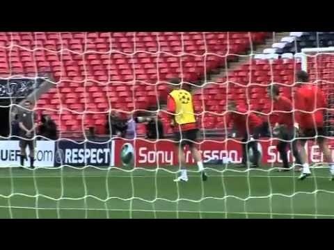 VIDEO Maledizione Vidic, fuori altri due mesi