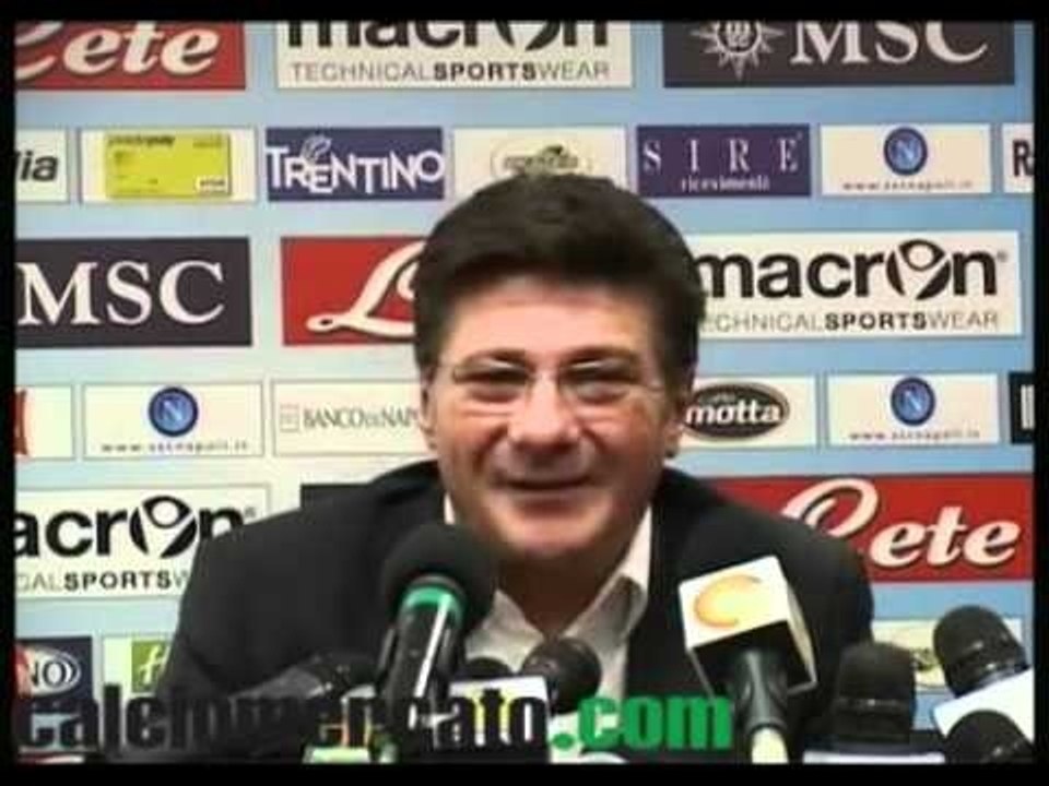 VIDEO Mazzarri sulle rapine alle donne di Hamsik e Lavezzi: 'Non è colpa di Napoli'