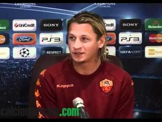 Roma, Ranieri: 'La squadra è con me, il resto è gossip'. VIDEO
