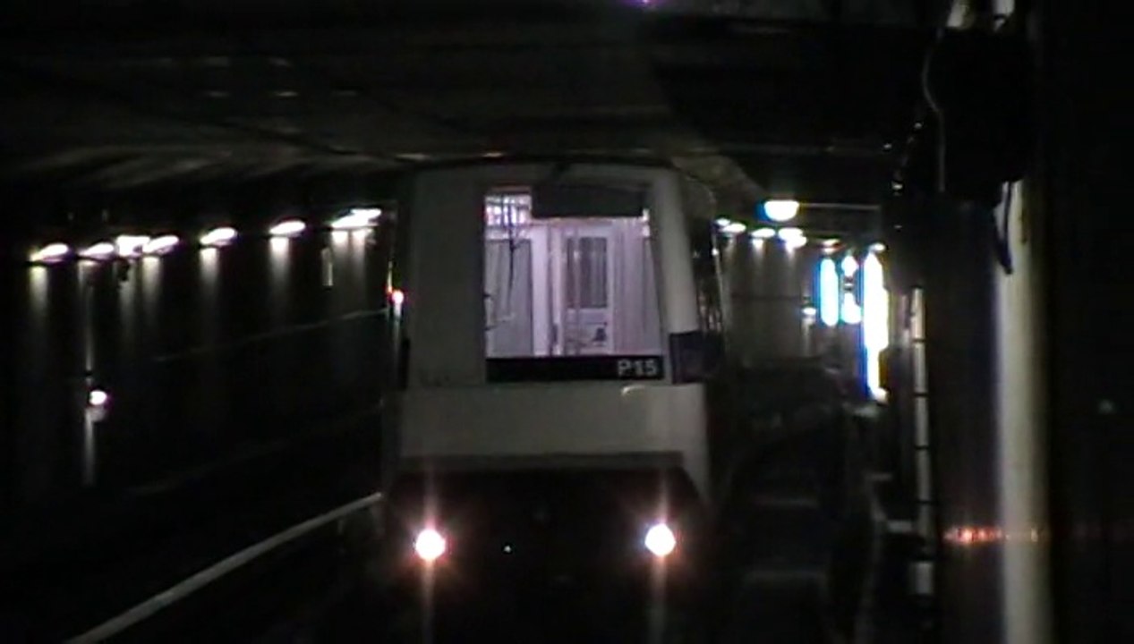 VAL206 : Manœuvre de retournement à la station Balma Gramont sur la ligne A du métro de Toulouse