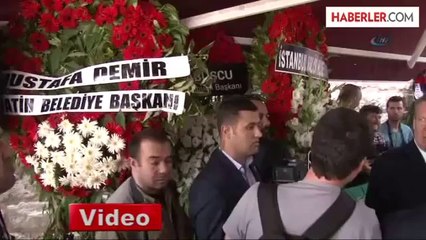 Osmanlı Hanedanı, Neslişah Sultan'ın Cenazesinde Buluştu