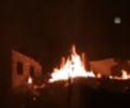 Yangında 31 ev kullanılamaz hale geldi