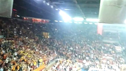 SARI KIRMIZI ŞAMPİYON CİMBOM !