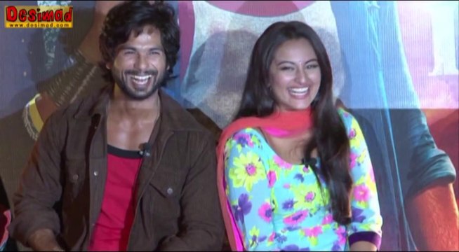 Bollywood's DIRTIEST Wardrobe Malfunctions - PART 1