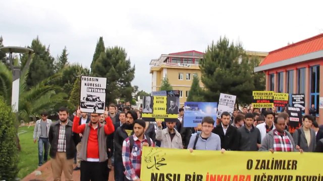 Sakarya Üniversitesi Müslüman Gençler Basın Açıklaması Açılış (Fatiha) (7 Mayıs 2014)