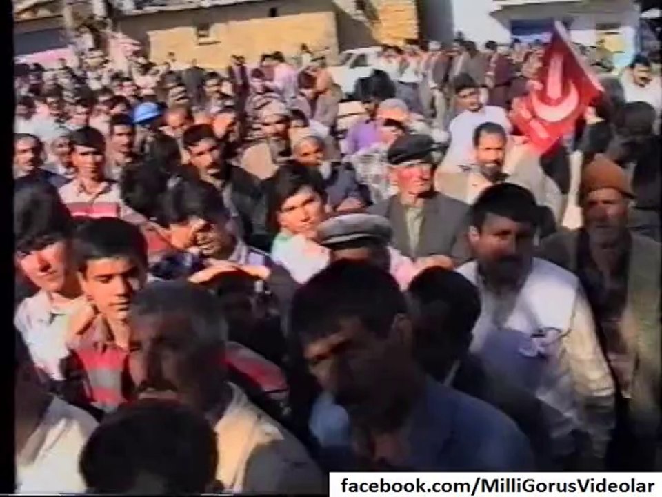 REFAH PARTISI - Prof. Dr. Necmettin Erbakan - 1995.04.03 Taşağıl - VTS_01_2_2_clip0