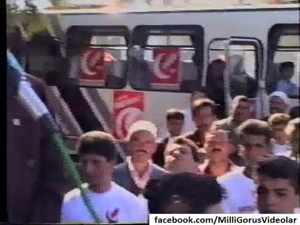 REFAH PARTISI - Prof. Dr. Necmettin Erbakan - 1995.04.03 Taşağıl - VTS_01_2_1_clip0