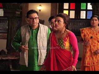 Watch the video Saraswatichandra TV Show onlocation (7th may )