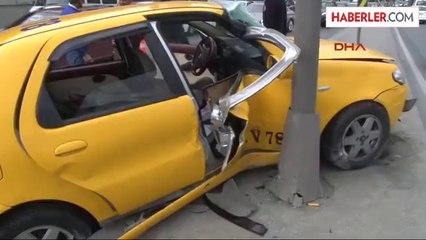 Maslak'ta Sıkışmalı Kaza: 4 Yaralı